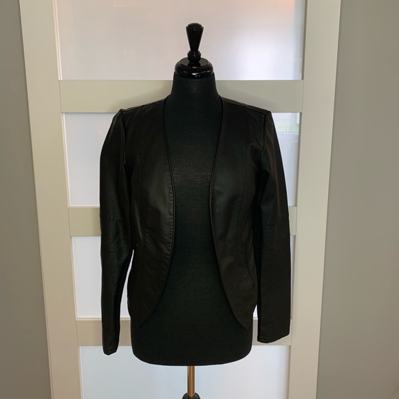 Vegan Leather bomber type jacket. EUC, only worn a couple times. - Picture 1 of 1